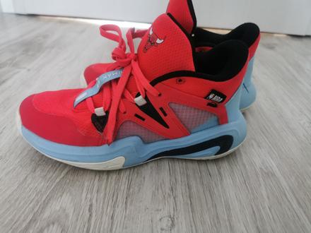 Basketbalové tenisky vysoké, veľ 35/23cm, 35