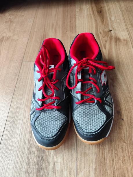 Halové tenisky, perfektný stav, lotto,36