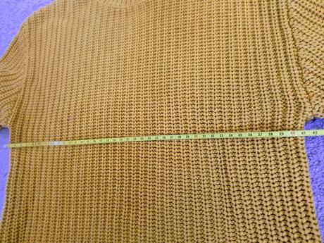 Sveter, reserved,146