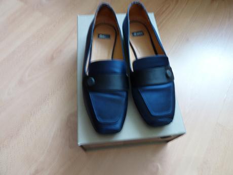 Dámske topánky baťa, baťa,37