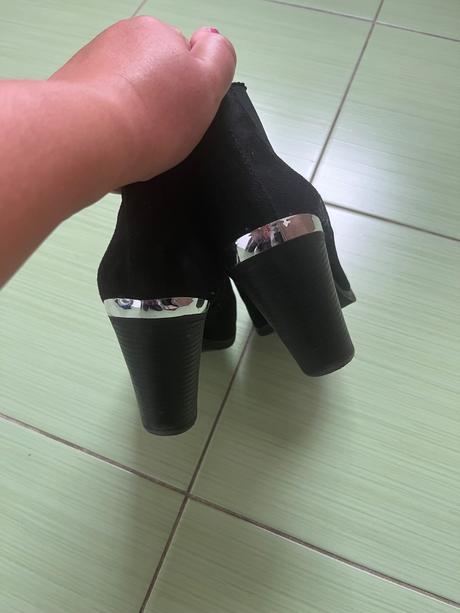 Graceland cizmicky, graceland,38