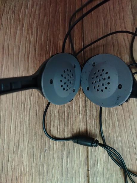 Logitech headset s mikrofónom, 