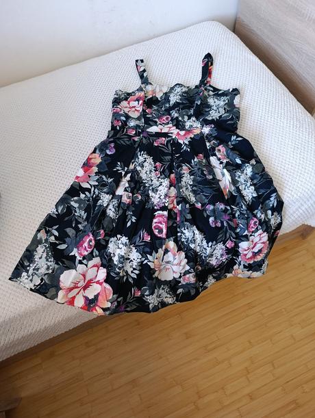 Šaty elegantné, c&a,42