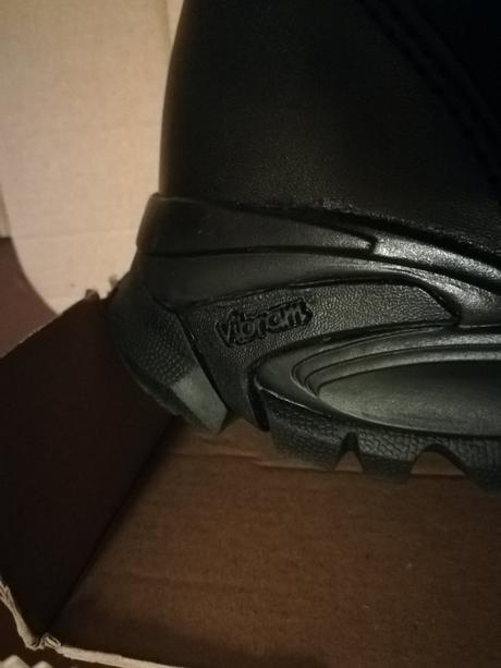 Nové pánske kožené goretex vibram 2 druhy, 44