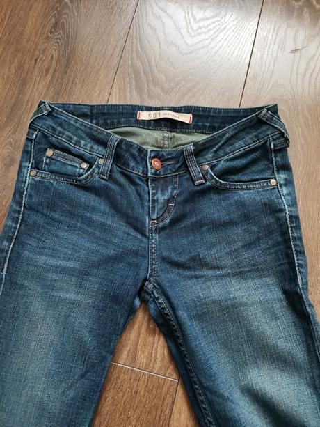 Mustang rifle, mustang,36