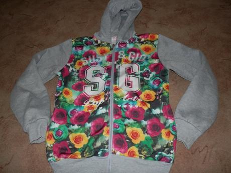 Zateplená mikina, 152