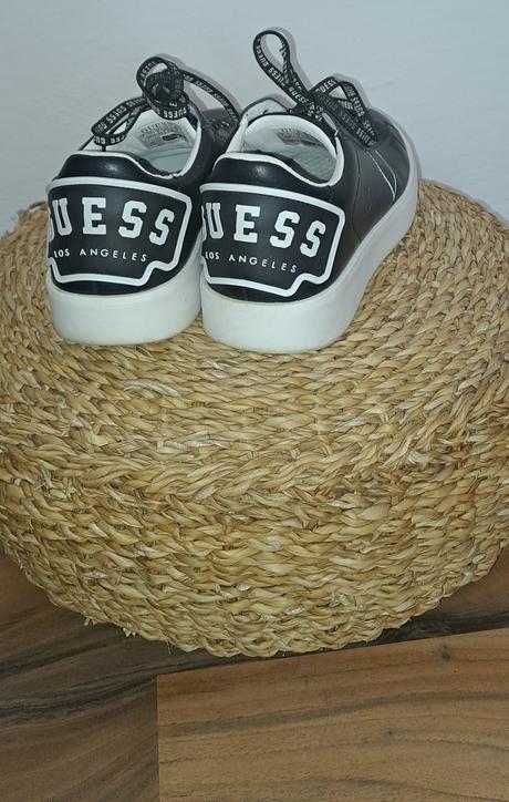 Guess tenisky, guess,41