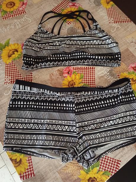 Tankiny vel 48/50 cena 7e, 48