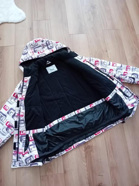 Dámska lyžiarska súprava, 42