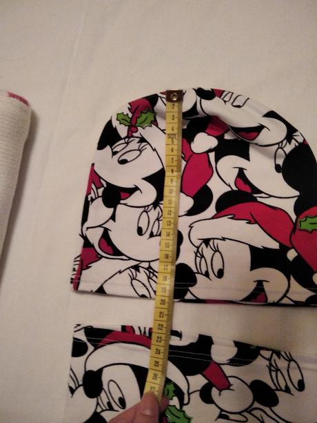 Čiapka s tunelom nakrcnikom, 116