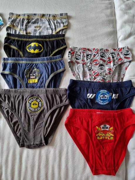 25ša-trenky 134/140, 134