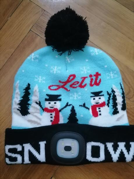 Čiapka s led svetlom-1x nosená - top stav, l