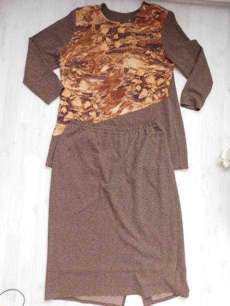 Sukňový komplet č.50, 50