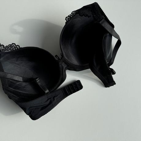 Mierne vystužená podprsenka s kosticami 88541, 75d / 85d