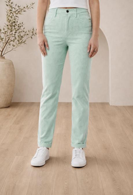 Hollister prekrasne damske menčestrove nohavice, hollister,38 / 40 / m