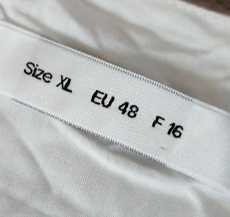 Biele šaty s výšivkou, xl