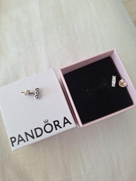 Pandora nausnice, pandora