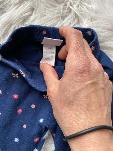 Leginy s kvietkami, f&f,86