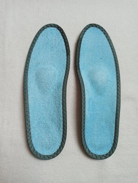 Celoročná stielka pre šport a turistiku, 38