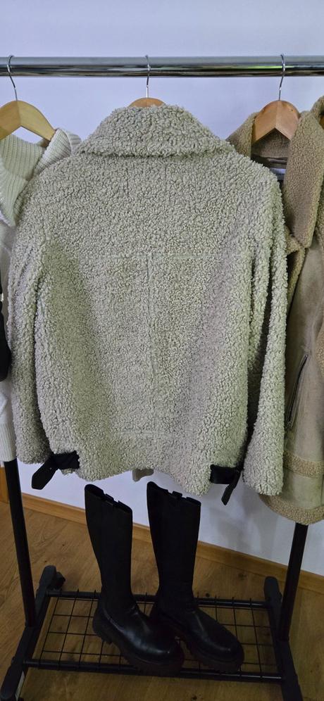 Bunda z pravej ovčej vlny zara, zara,m