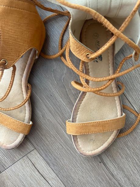 Sandale na viazanie, 36