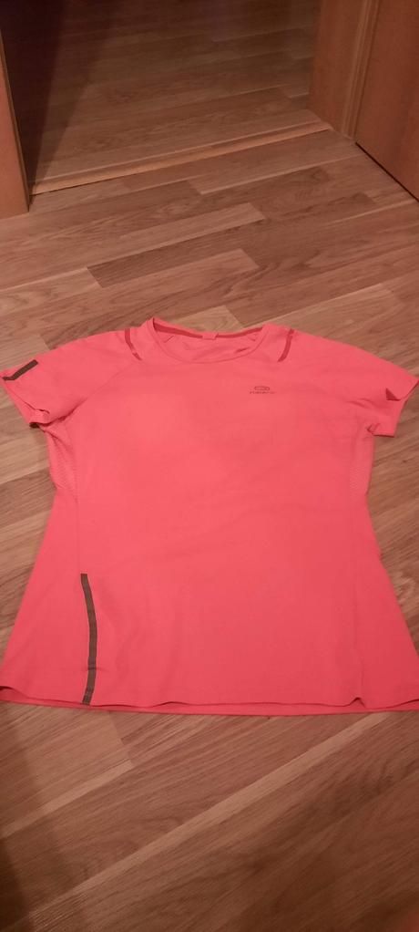 Sportove tricko vel.m, decathlon,m