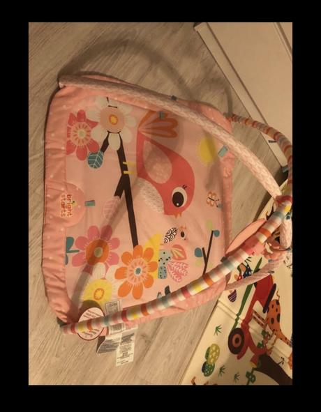 Dievcenska hracia podlozka, 