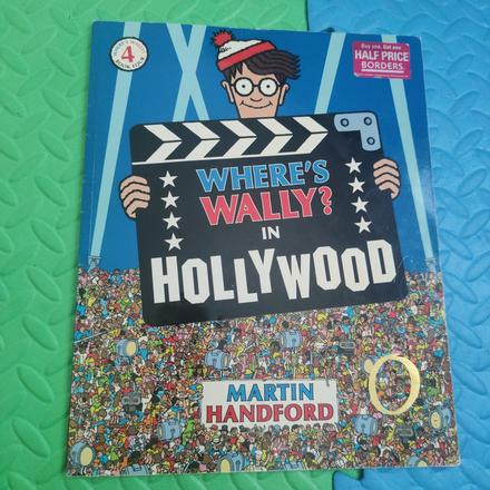 Where is wally in hollywood, 