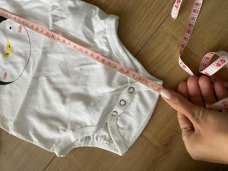 Nové- čiapočka body tučniak, sinsay,86