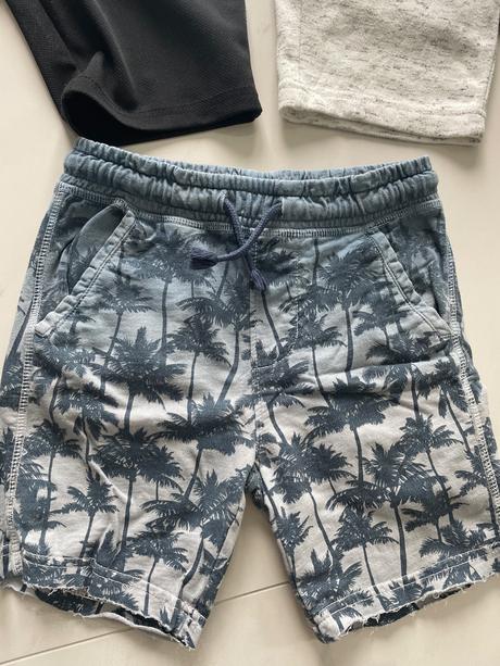 Kraťasy 2ks, c&a,110