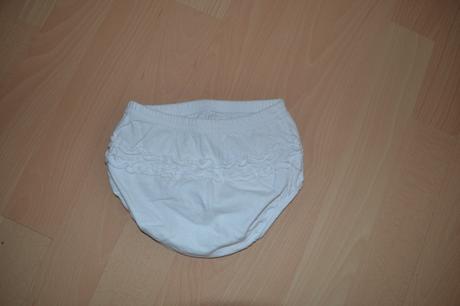 Riflová sukna + čiapka + nohavičky s volánikmi, 50–62