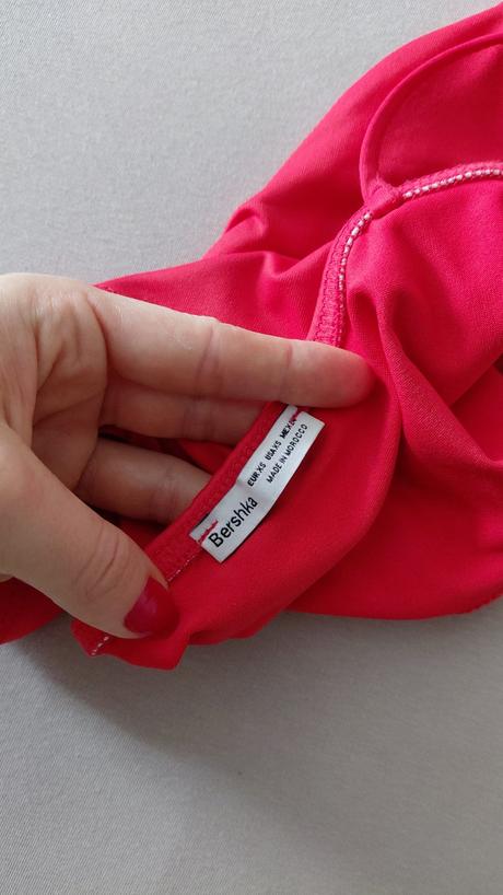 Crop top na ramienka, bershka,xs
