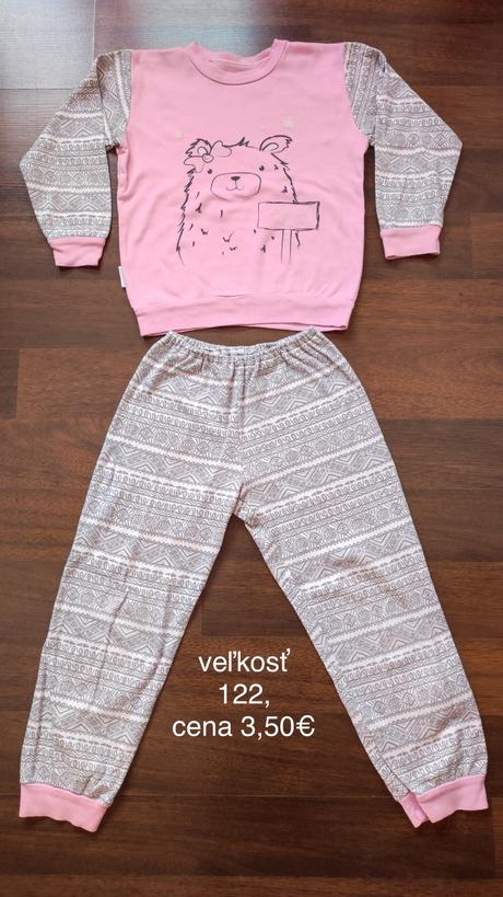 Pyžamá, 122