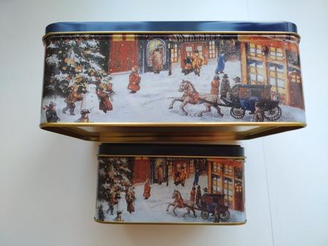 Sada vianočných plechových dóz, 