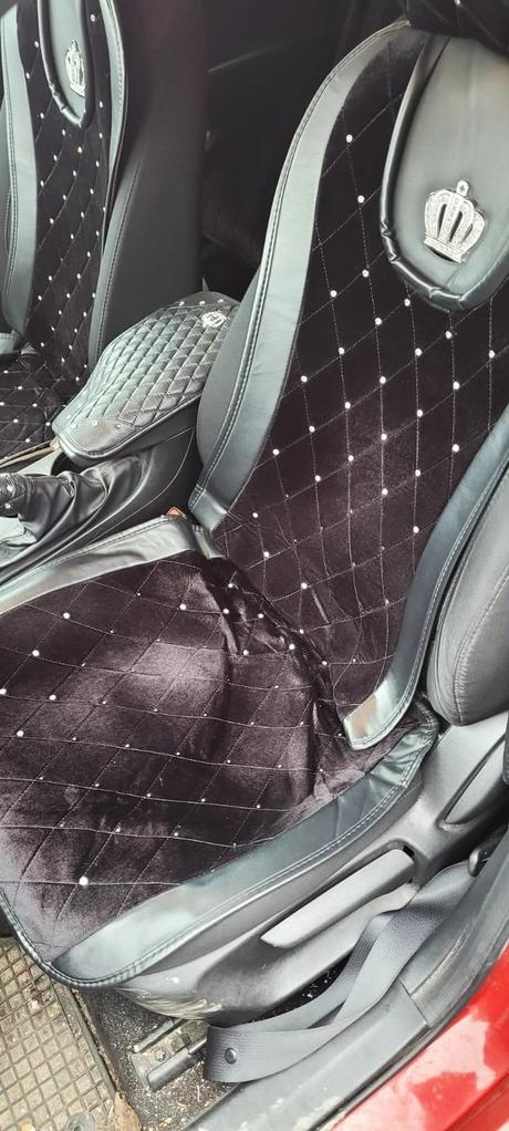 Predám poťahy do auta  - vhodné na všetky značky, 