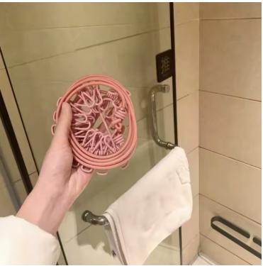 Multifunkčná výsuvná šnúra na bielizeň s 12 klipmi,