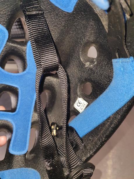 Pánska cyklo prilba, l