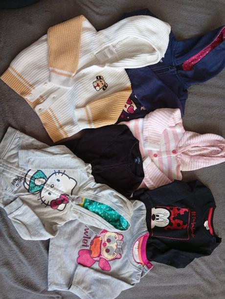 Svetre,mikiny 68-86-21ks, zara,68