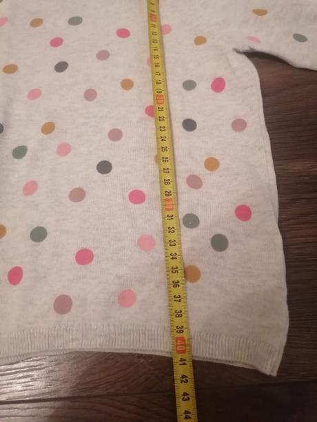 Jemnučký svetrík h&m veľ 110 /116, h&m,110