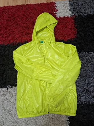 Tenká bunda, benetton,140