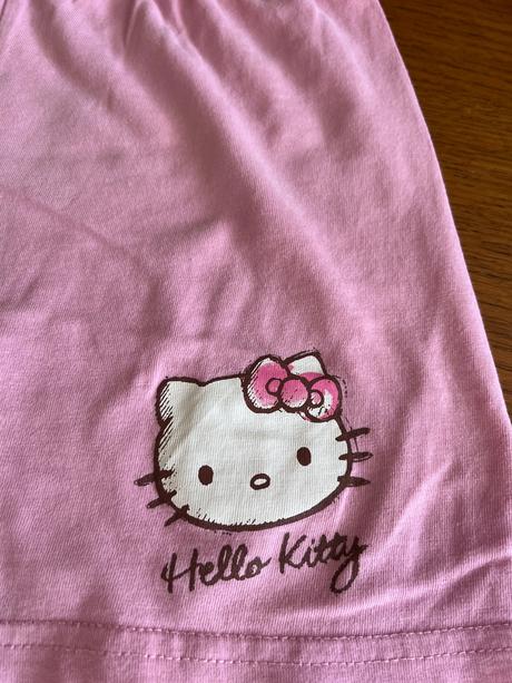 Letné pyžamko hello kitty 122/128, disney,122