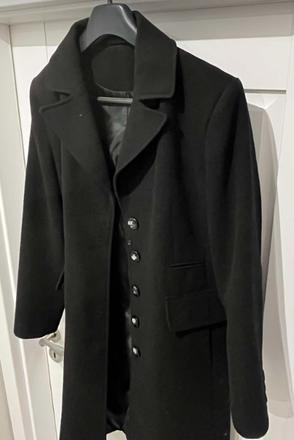 Cierny kabat, next,l