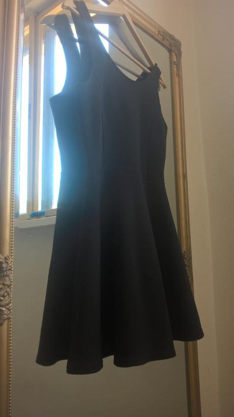 Čierne šaty na ramienka, h&m,m