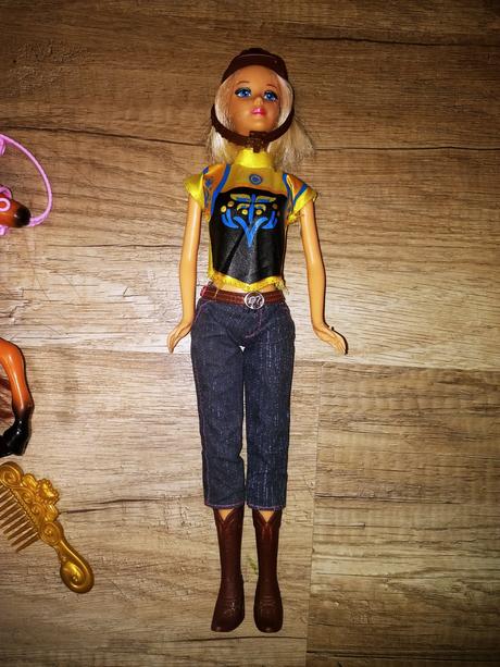Barbie s konikom,
