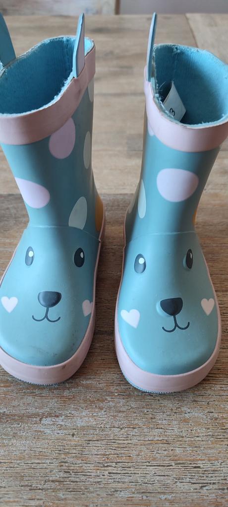 Impidimpi gumaky, 23