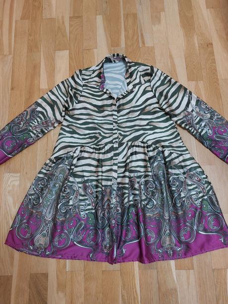 Šaty veľkosť uni, 