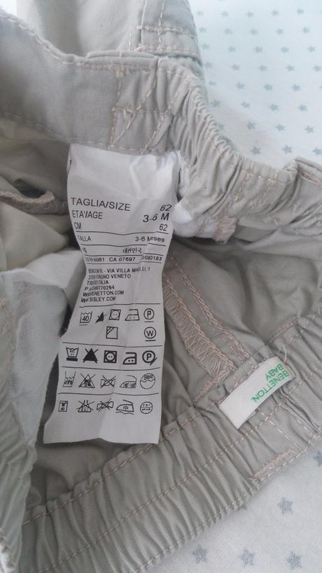 Znackove bezove kratasky, benetton,62