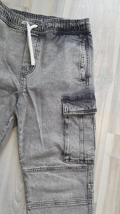 Frajerské chlapčenské rifle, c&a,146