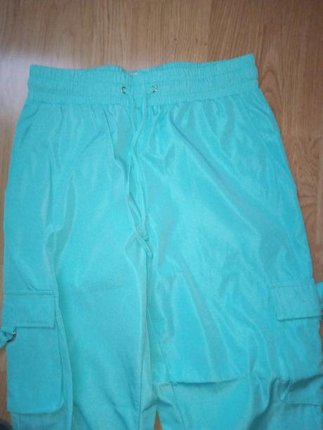 Kapsačove športove nohavice, l