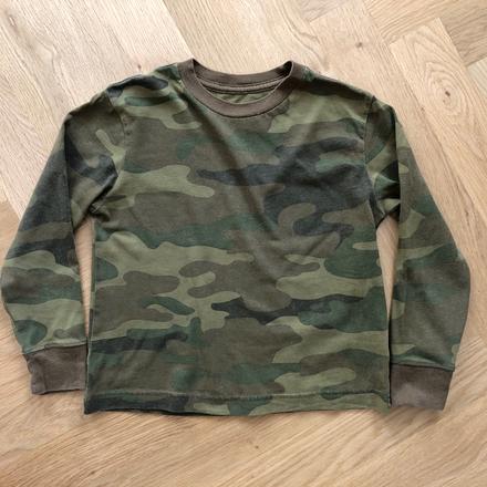 Maskáčové tričko, 110